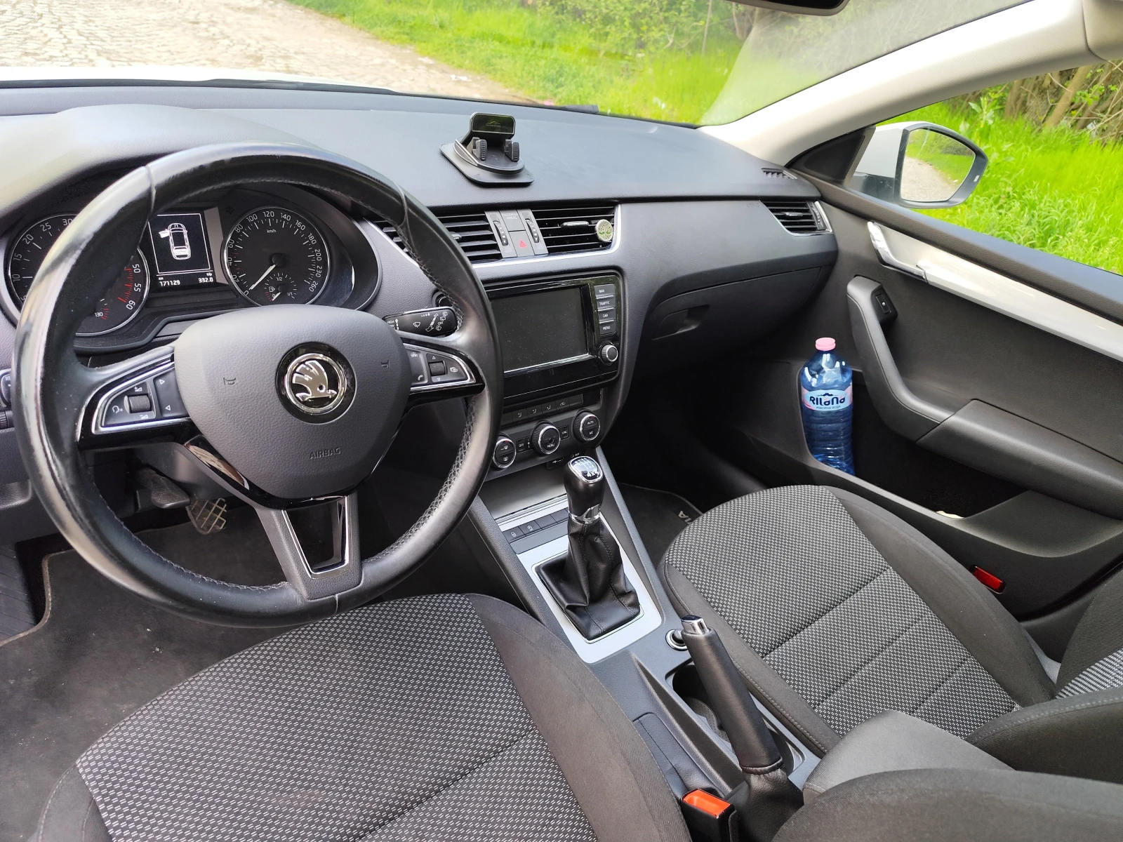 Skoda Octavia 1.6 TDI 4x4 - изображение 6