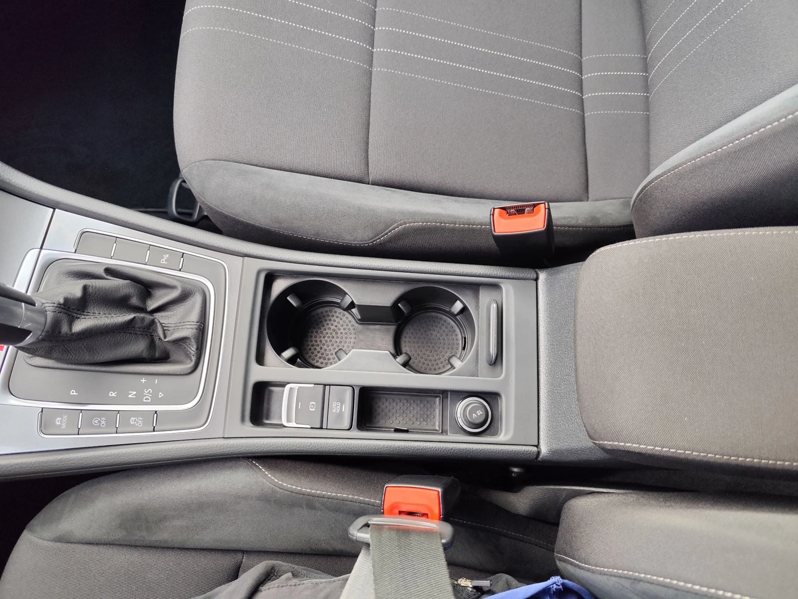 VW Golf AllTrack(4x4) 2.0Tdi Euro6B Dinamic Light DSG 6s | Mobile.bg   14