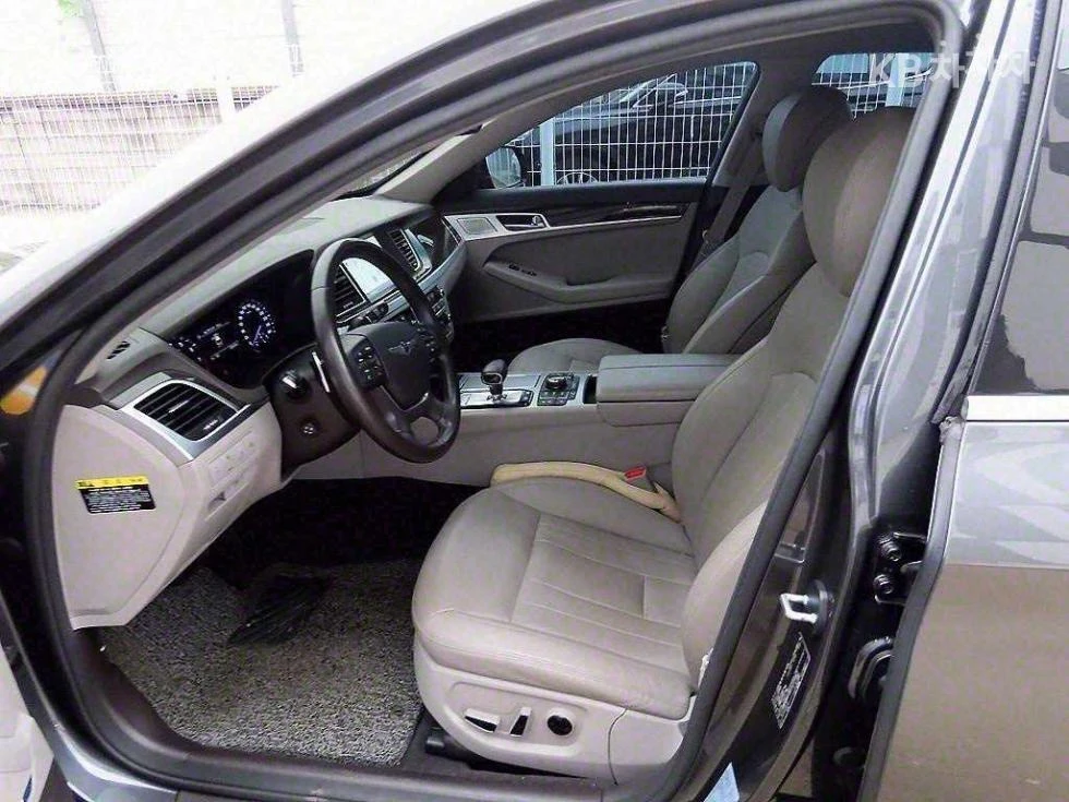 Genesis G80 3.3 GDI AWD - изображение 5