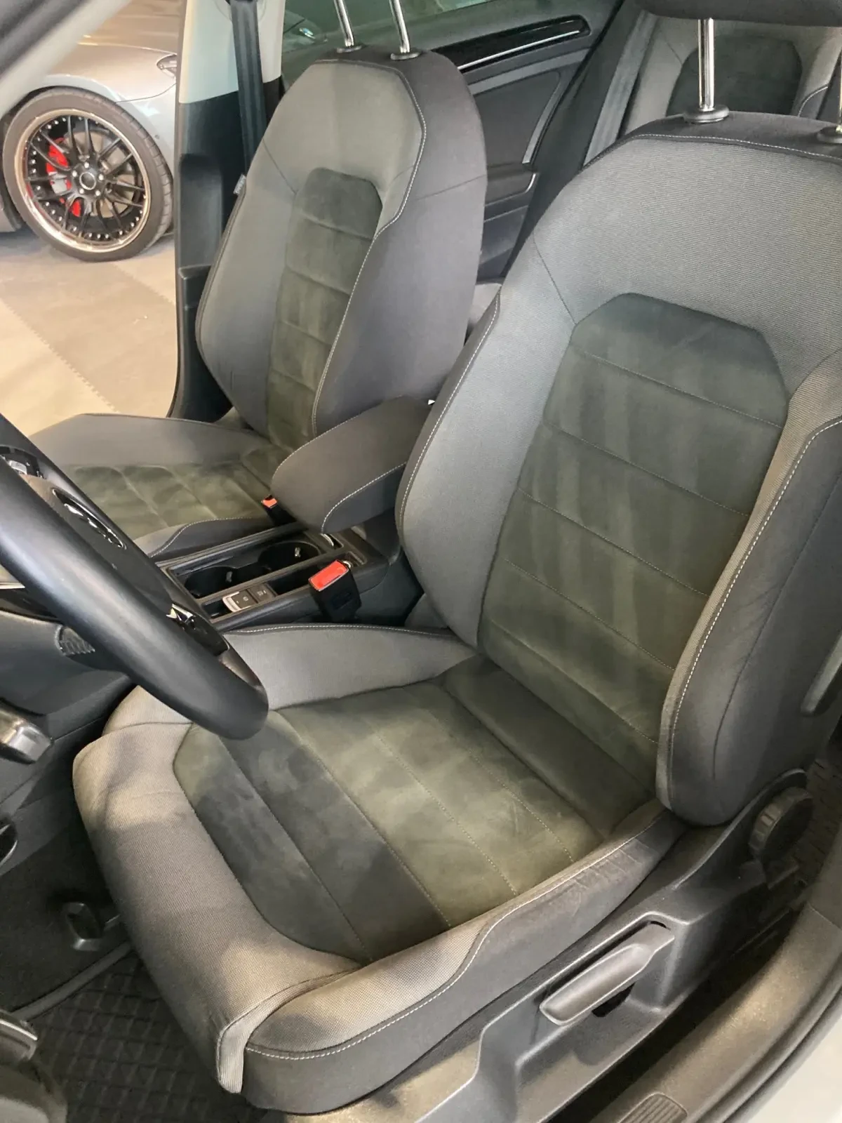VW Golf 7.5 (facelift) Highline - изображение 6