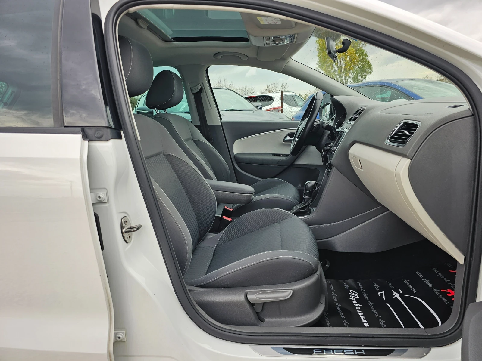 VW Polo 1.4TDI, Facelift, DSG  | Mobile.bg   9