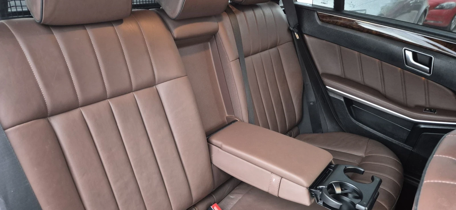 Mercedes-Benz E 400 3.0-333.44 | Mobile.bg   10