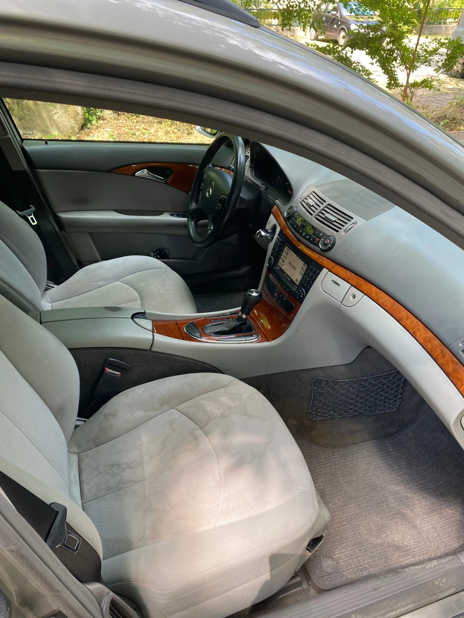 Mercedes-Benz E 280 3.0    | Mobile.bg   8