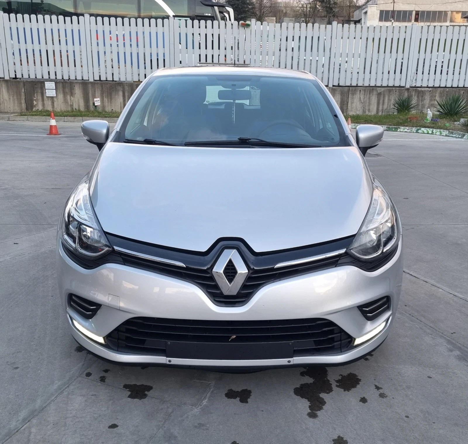 Renault Clio 1.5DCi 90hp FACELIFT, снимка 7 - Автомобили и джипове - 54184859