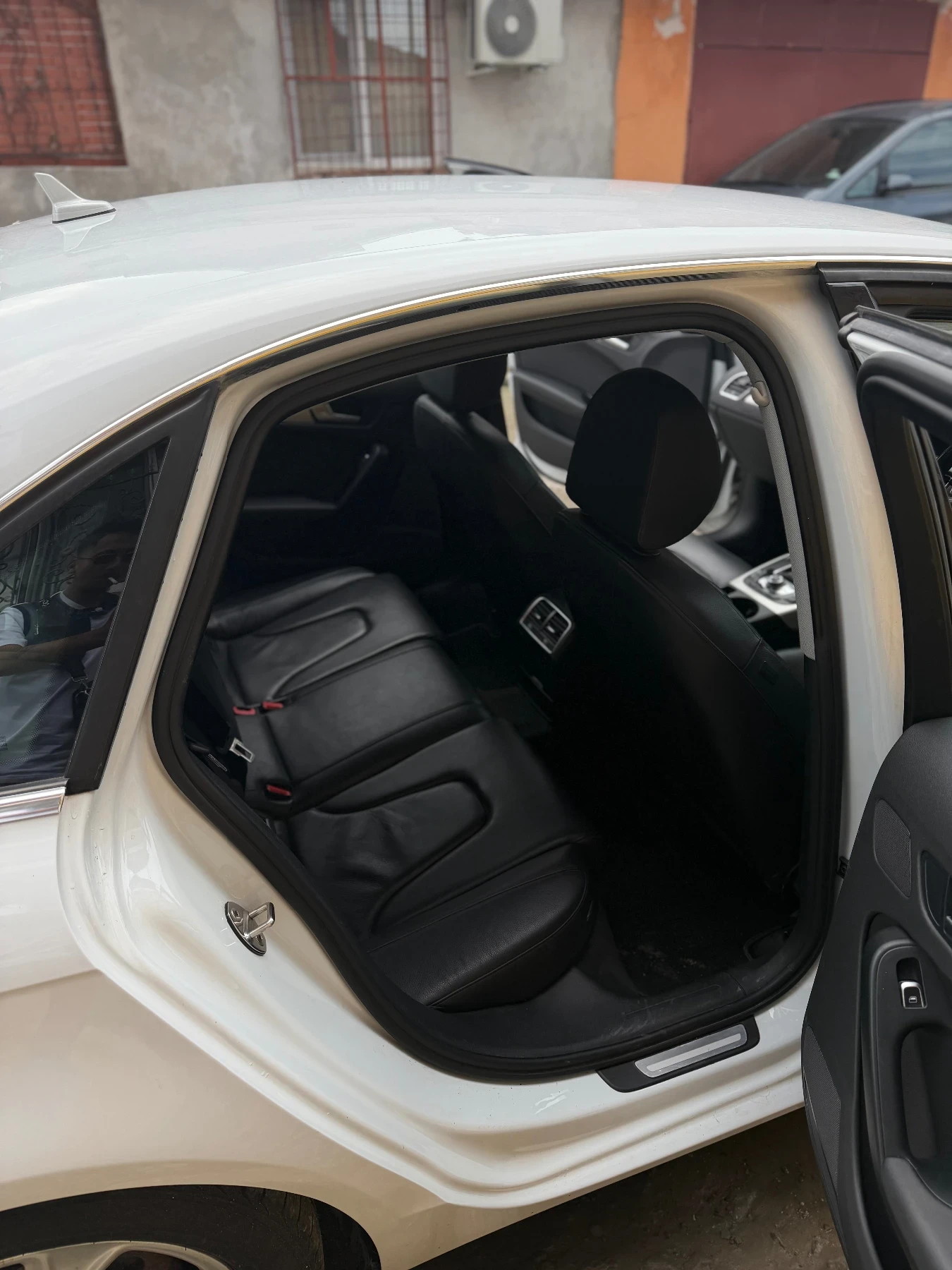 Audi A4, снимка 7 - Автомобили и джипове - 54781213
