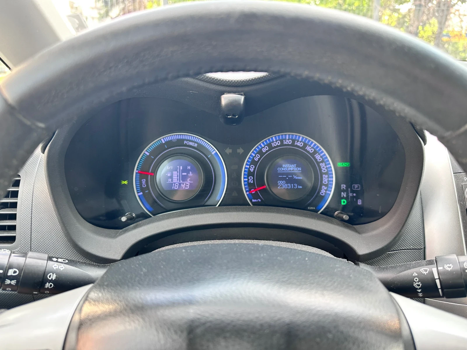 Toyota Auris, снимка 8 - Автомобили и джипове - 54824569