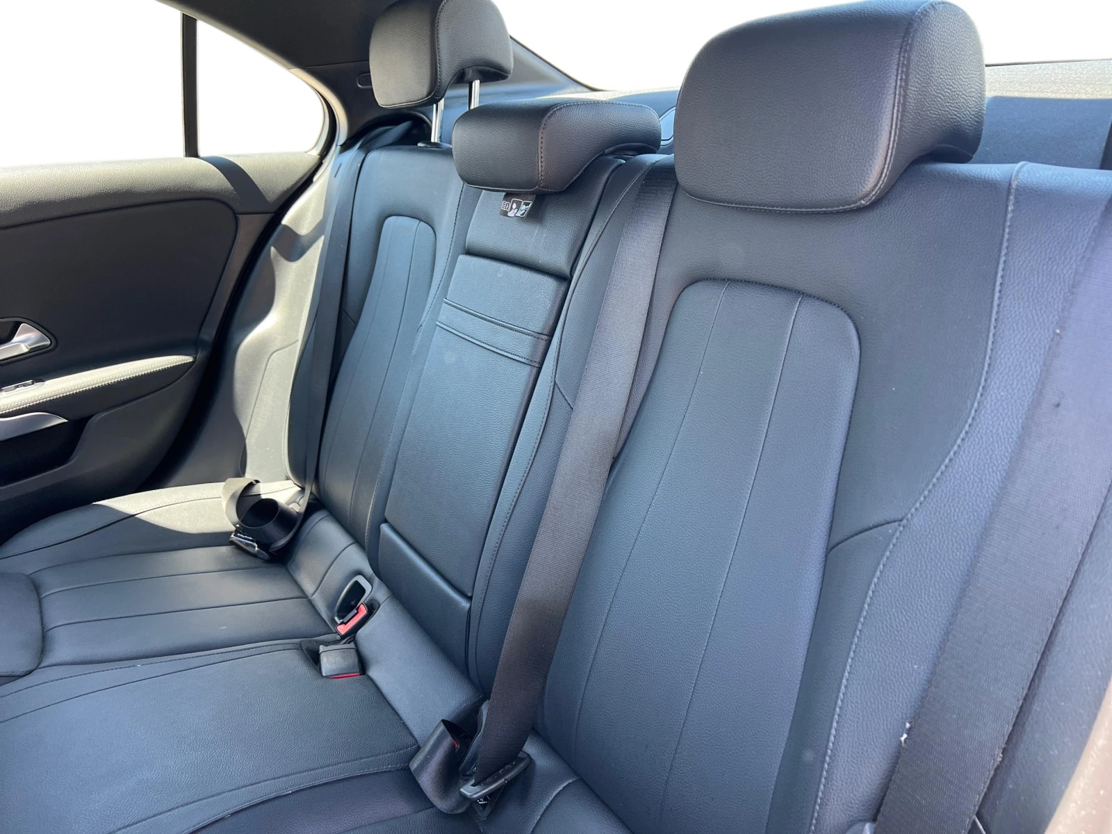 Mercedes-Benz A 180, снимка 12 - Автомобили и джипове - 54931145