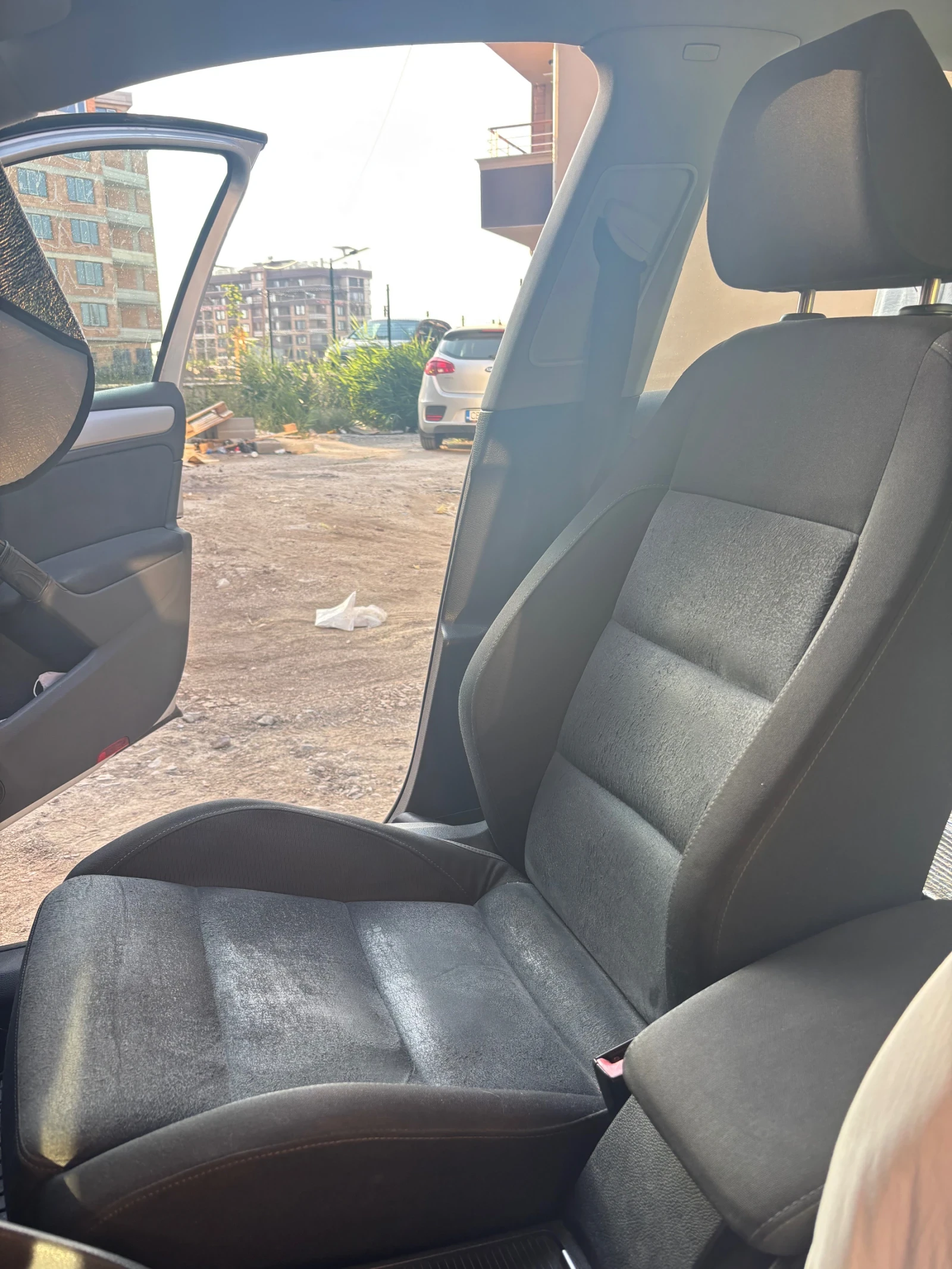 VW Golf Бензин/газ, снимка 6 - Автомобили и джипове - 55118524