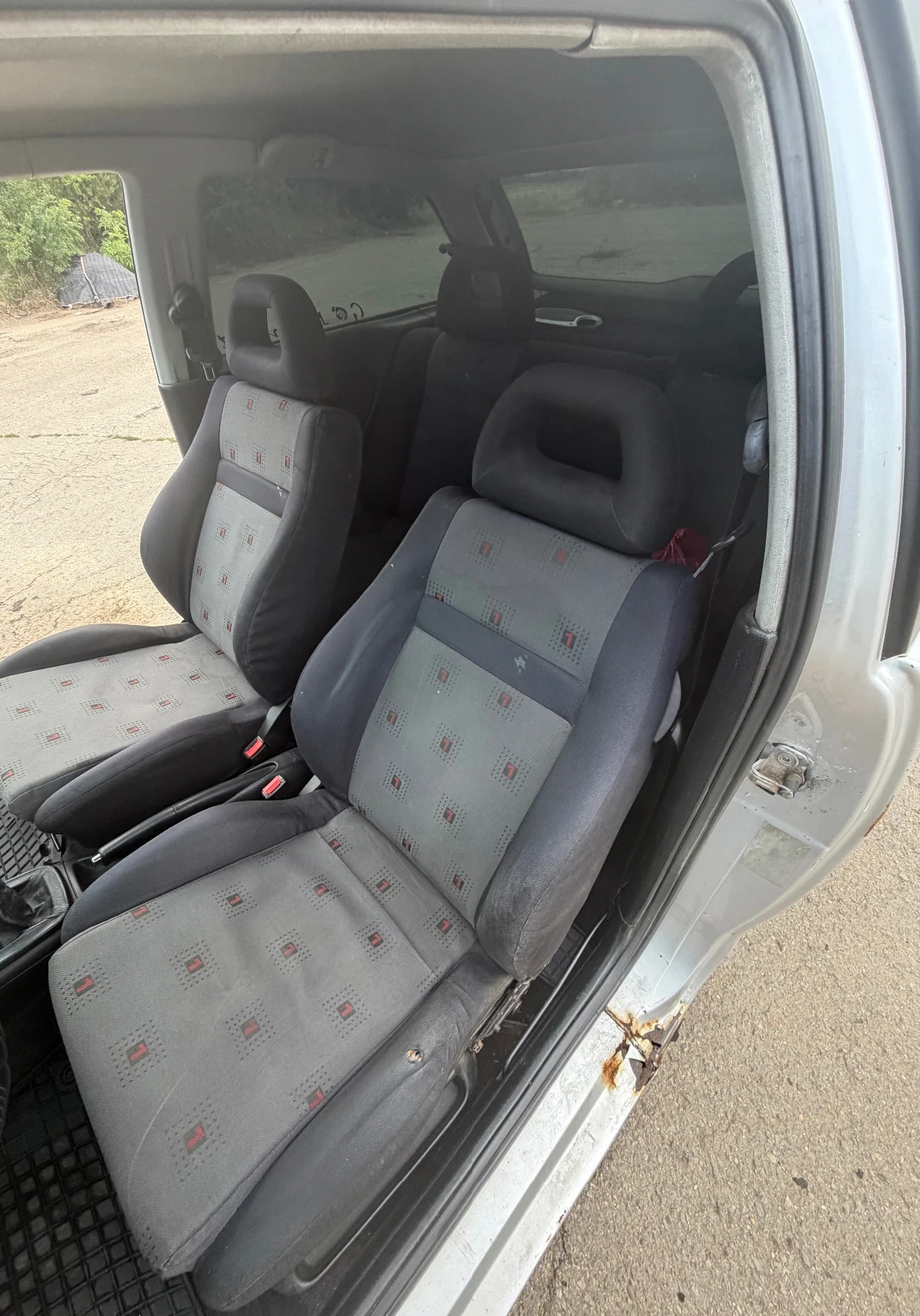 Seat Ibiza, снимка 5 - Автомобили и джипове - 55366368