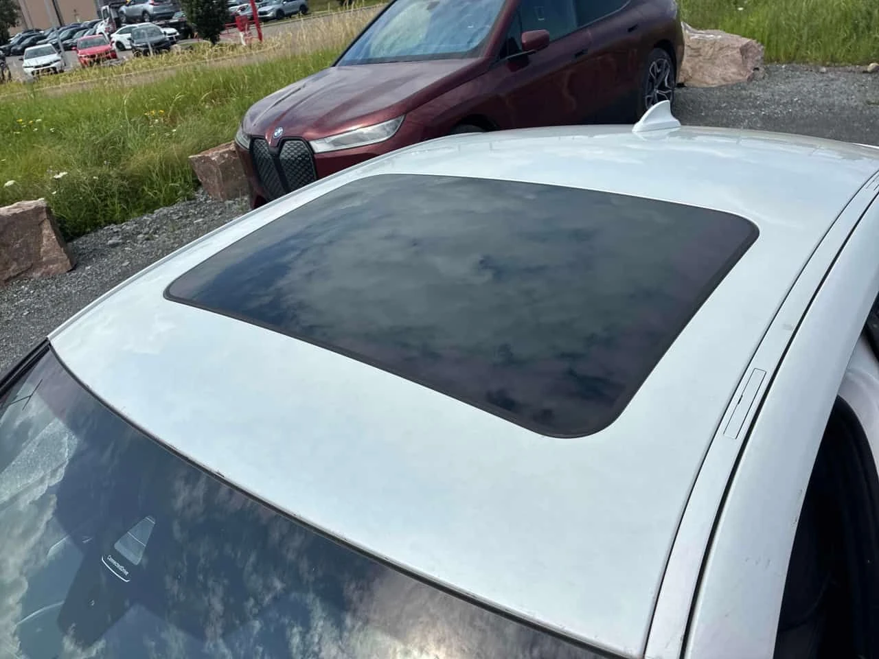 BMW 330 330i xDrive  CARFAX, снимка 12 - Автомобили и джипове - 55484343