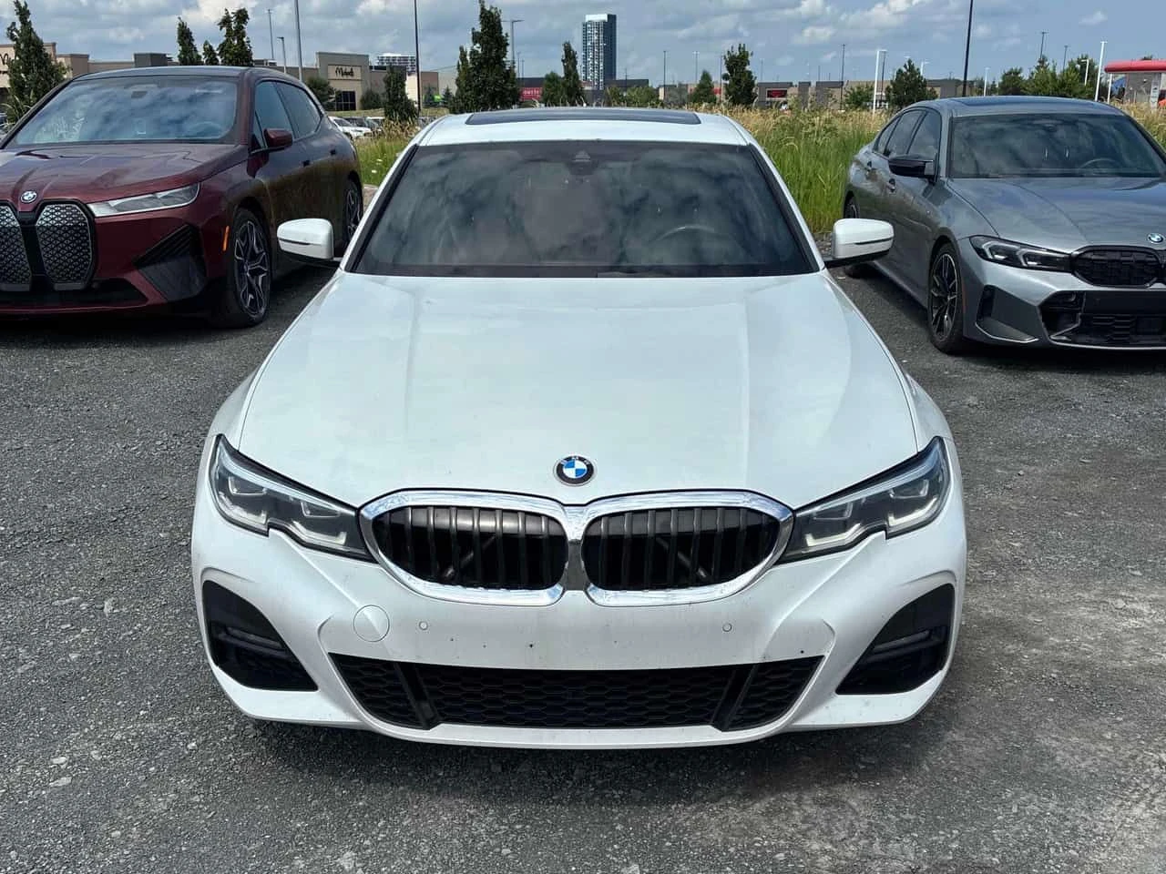 BMW 330 330i xDrive  CARFAX, снимка 6 - Автомобили и джипове - 55484343