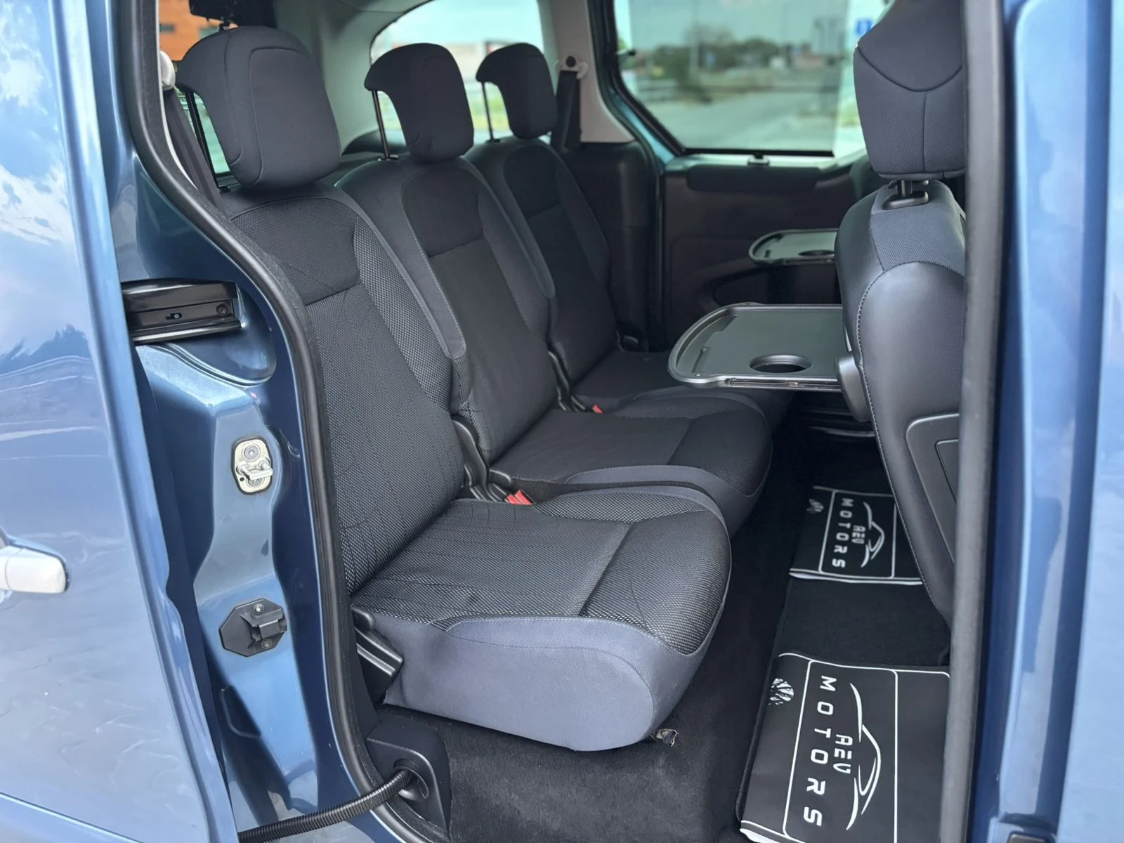 Peugeot Partner 1.6i/120кс/Теpe/Климатик/Евро5/Германия/, снимка 9 - Автомобили и джипове - 55590229