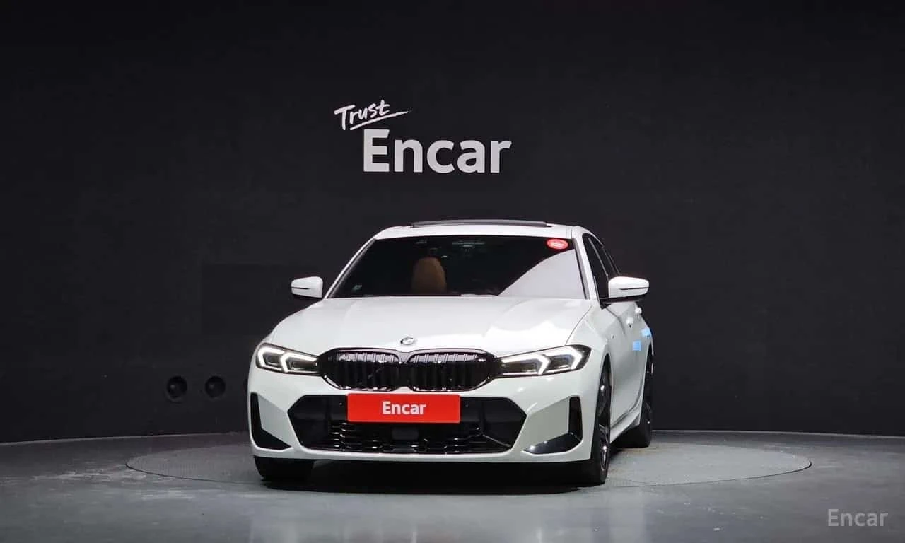 BMW 320 i M-PACK| HAR/KAR| HUD| ПАМЕТ| 360, снимка 3 - Автомобили и джипове - 56169175