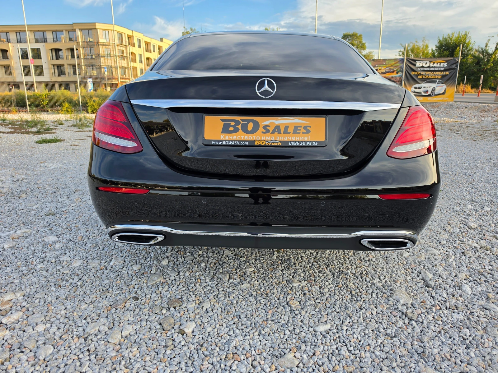 Mercedes-Benz E 220 Еlegance, снимка 7 - Автомобили и джипове - 56221061