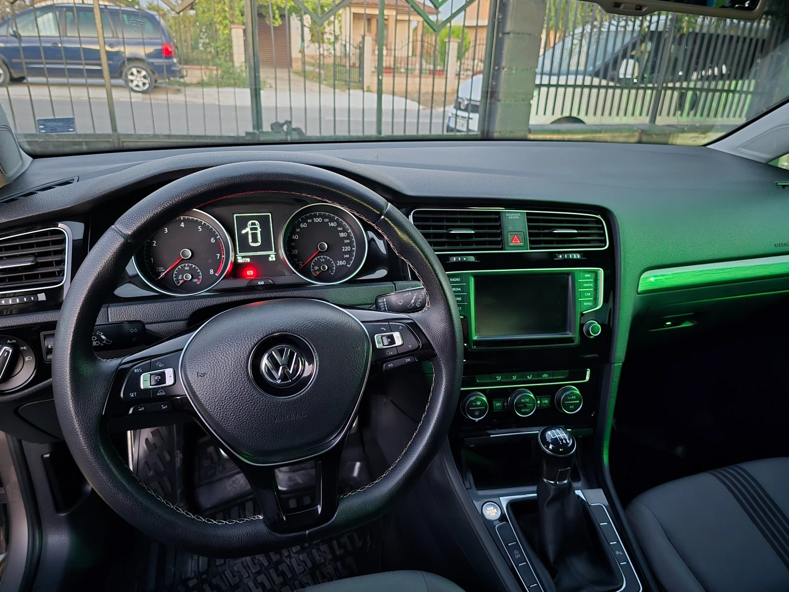 VW Golf AllStars, снимка 7 - Автомобили и джипове - 56238251