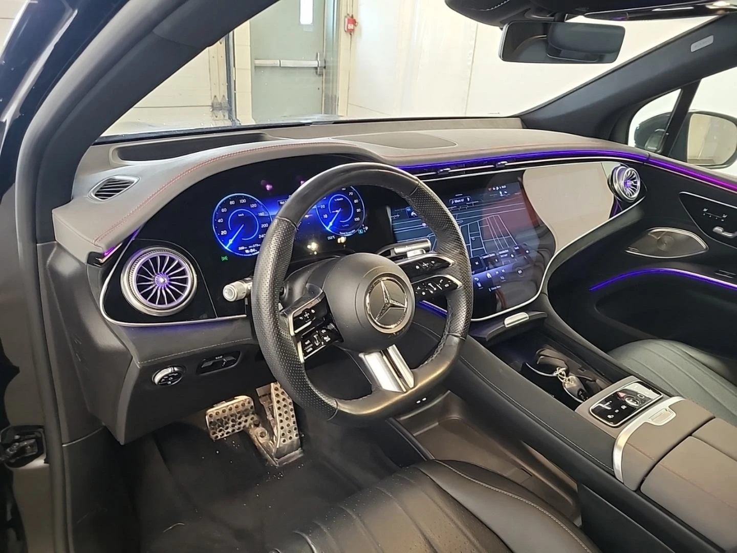 Mercedes-Benz EQS 450* AMG-pack* Hyperscreen* Burmester* ������ | Mobile.bg � ����������� 8