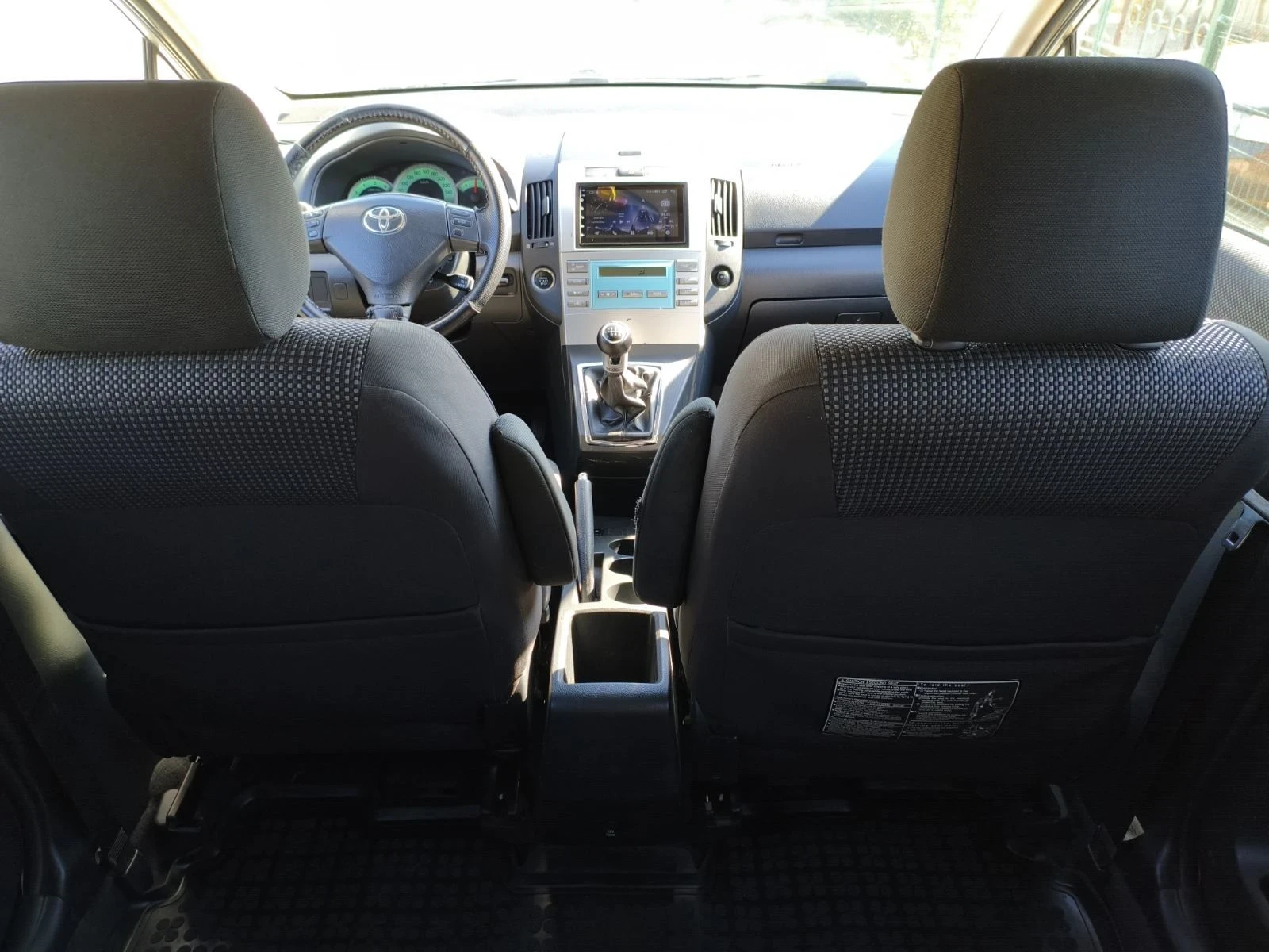 Toyota Corolla verso, снимка 14 - Автомобили и джипове - 56464697