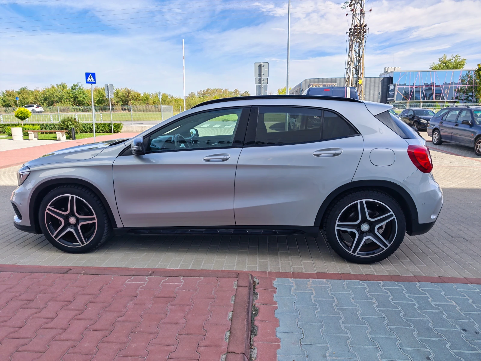 Mercedes-Benz CLA 200  AMG PANORAMA NAVI 136 KN | Mobile.bg � ����������� 3