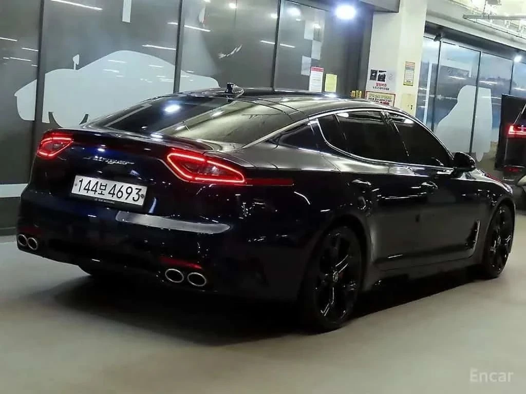 Kia Stinger, снимка 4 - Автомобили и джипове - 56707430