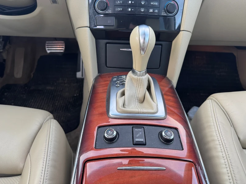 Infiniti QX70, снимка 12 - Автомобили и джипове - 53080789