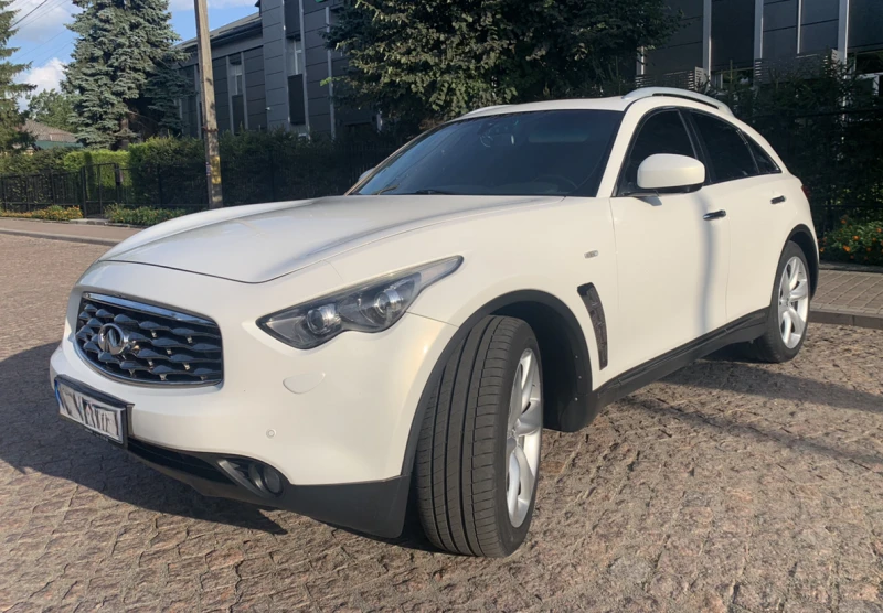 Infiniti Fx 30 d S, снимка 7 - Автомобили и джипове - 53099825