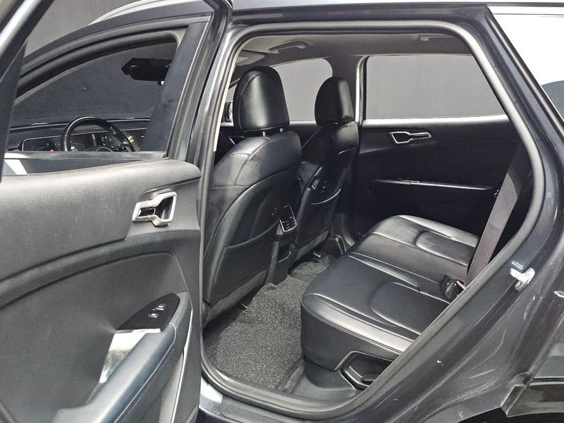 Kia Sportage Nobleless 2WD| 226к.с.| ВКЛ.ТЕХНОТЕСТ, снимка 12 - Автомобили и джипове - 55628968
