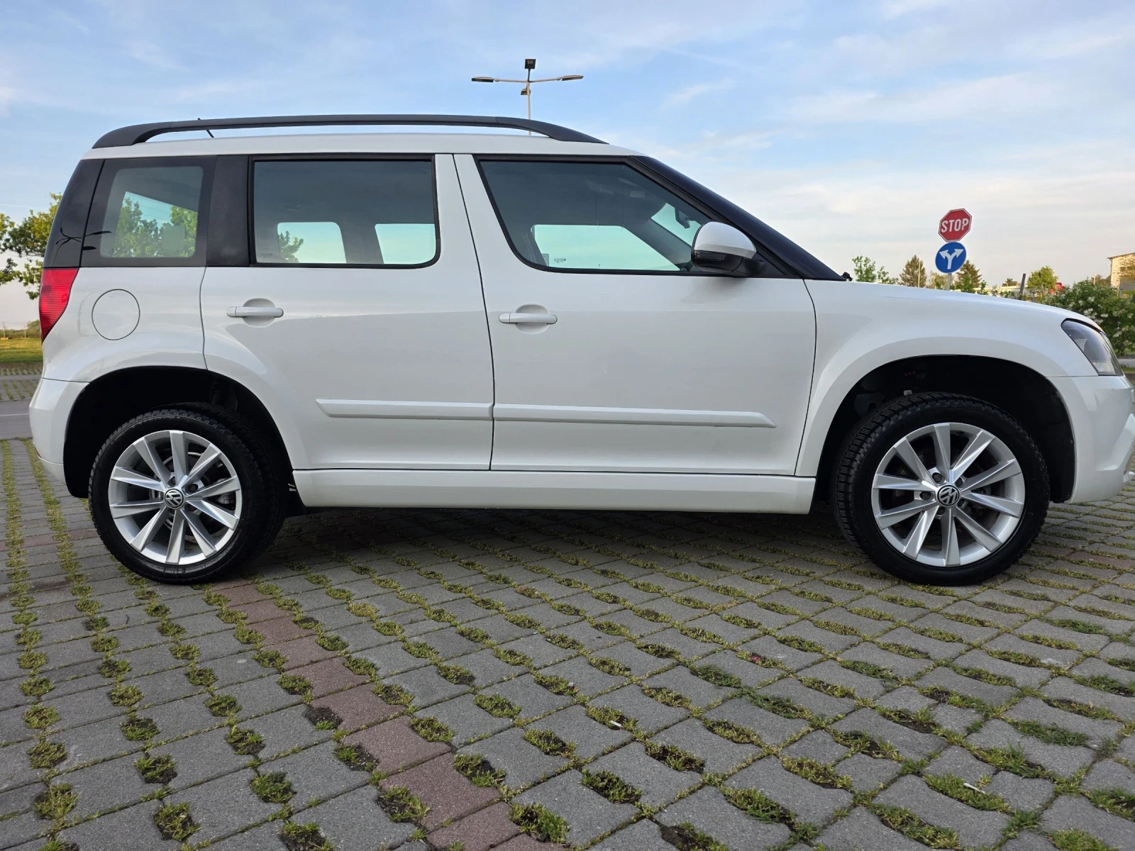 Skoda Yeti 1.6tdi 110p.s. DSG | Mobile.bg � ����������� 4