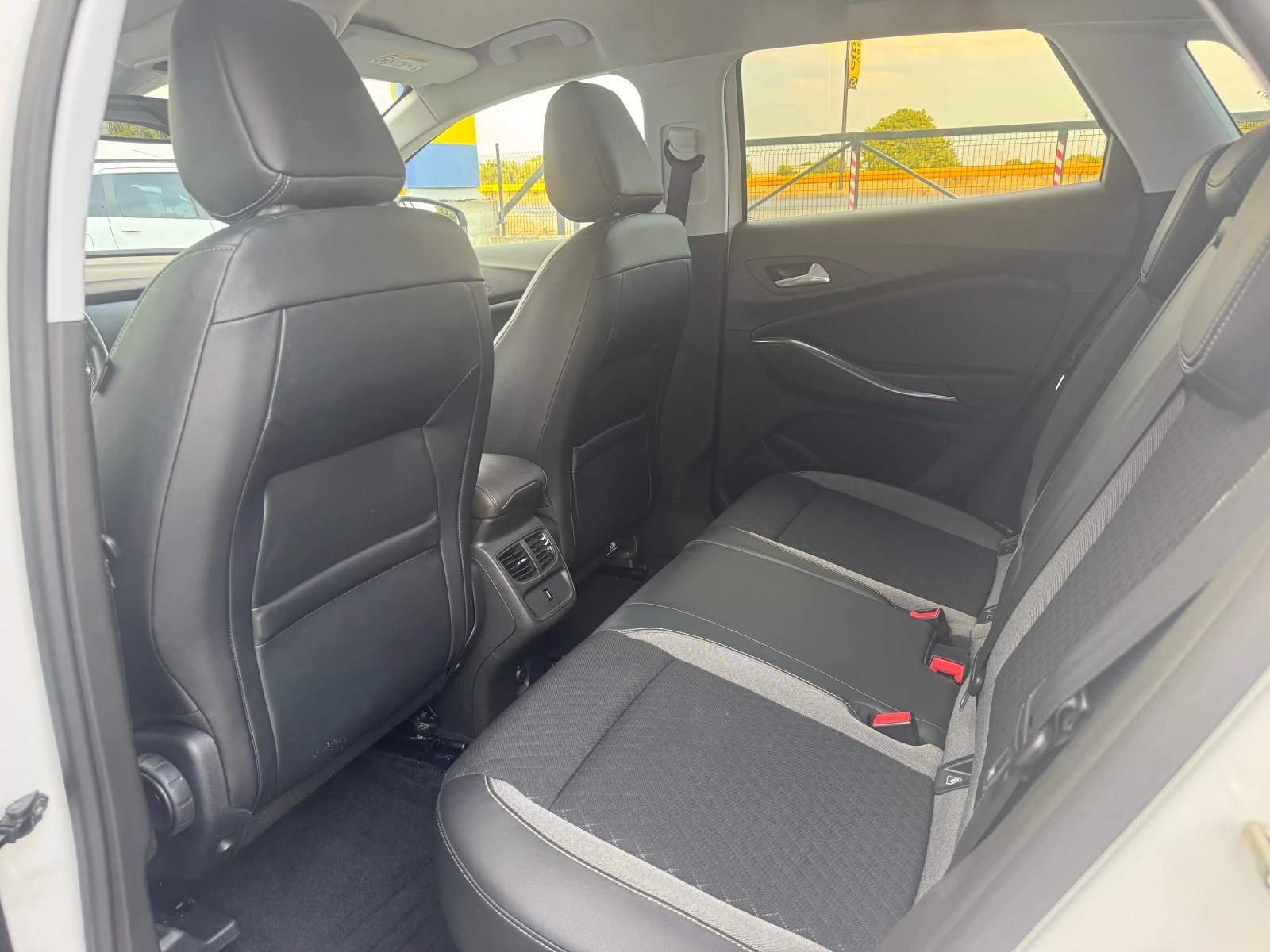 Opel Grandland X 1.6D 120kc  | Mobile.bg   12