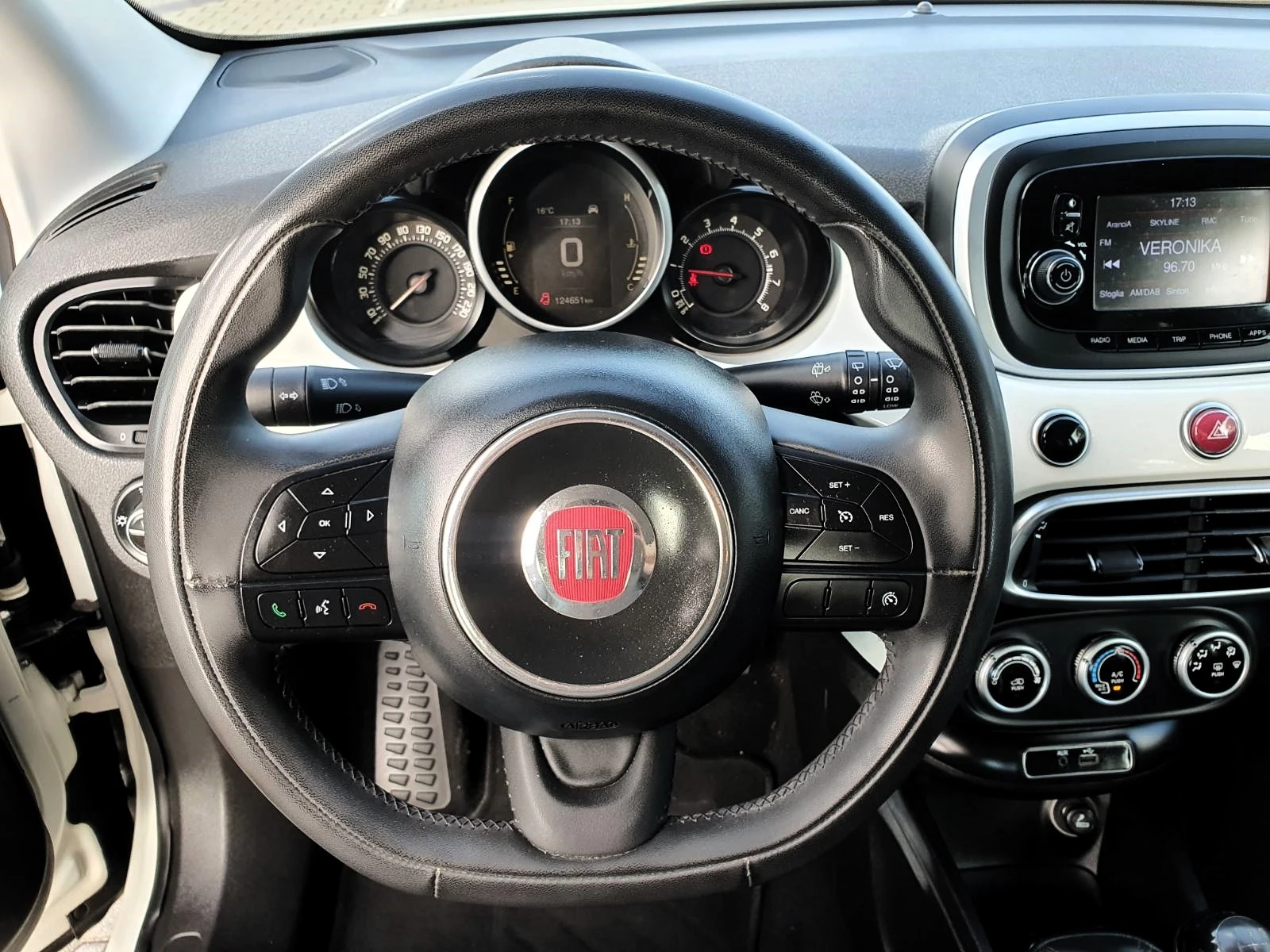 Fiat 500X 1.6i/110/Pop Star - изображение 8