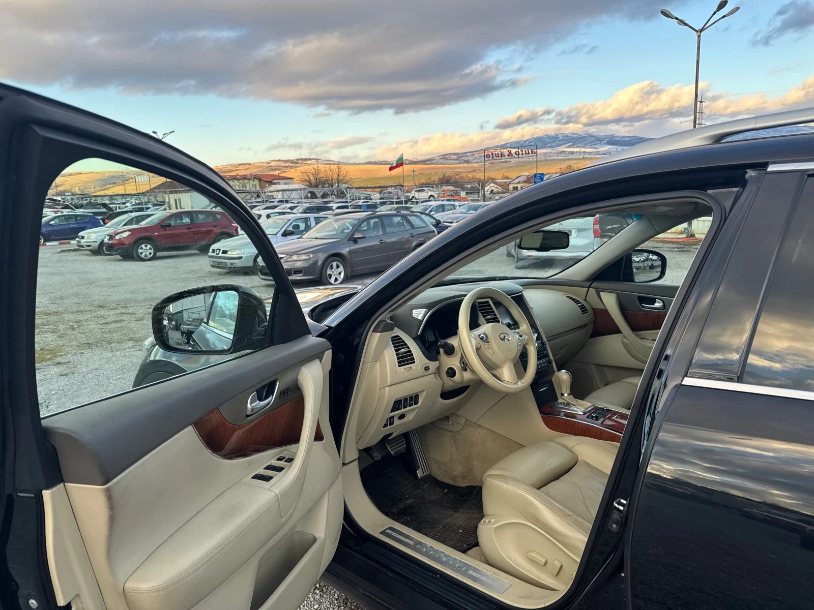 Infiniti QX70 | Mobile.bg � ����������� 8