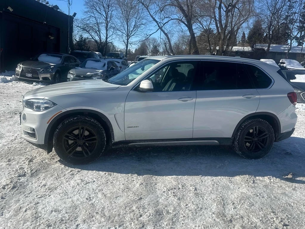 BMW X5 * xDrive35d * CARFAX *  - изображение 2