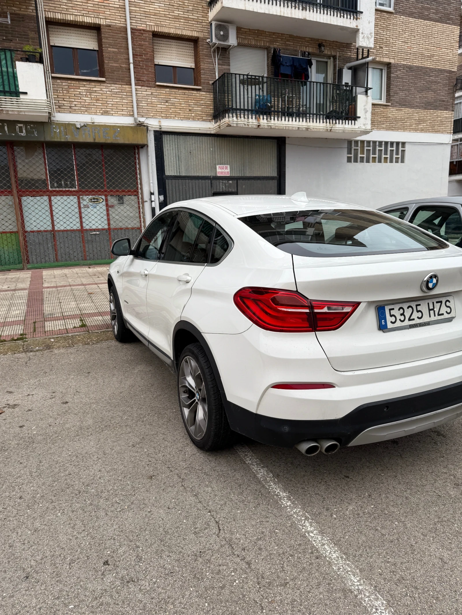 BMW X4 Xdrive - изображение 2