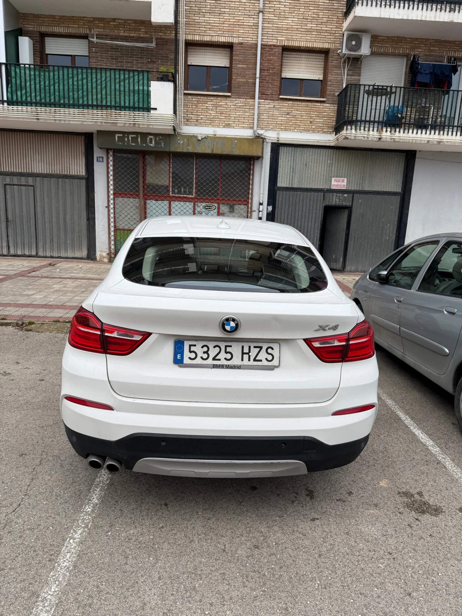 BMW X4 Xdrive - изображение 4