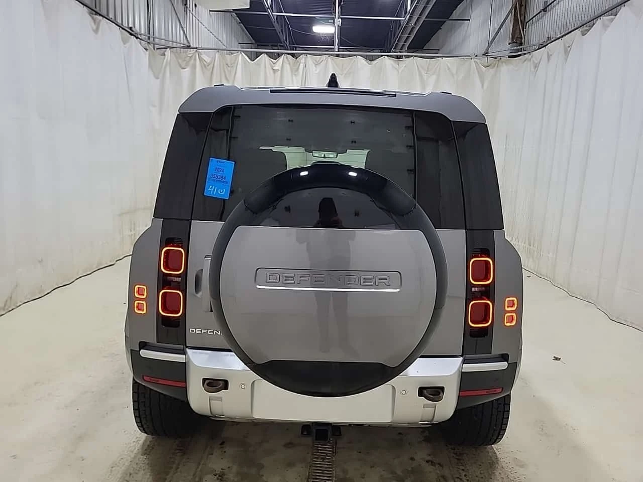 Land Rover Defender S| 360 КАМЕРИ| ПАМЕТ| ПАНОРАМА| , снимка 17 - Автомобили и джипове - 54163641