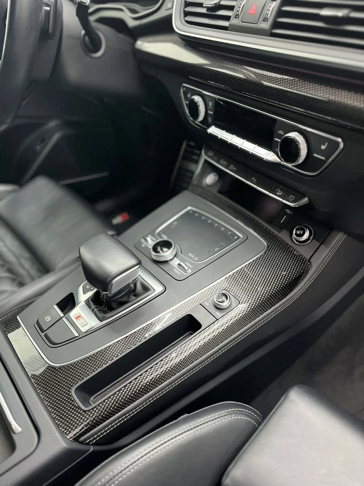 Audi SQ5 3.0 TFSI, снимка 7 - Автомобили и джипове - 54305952