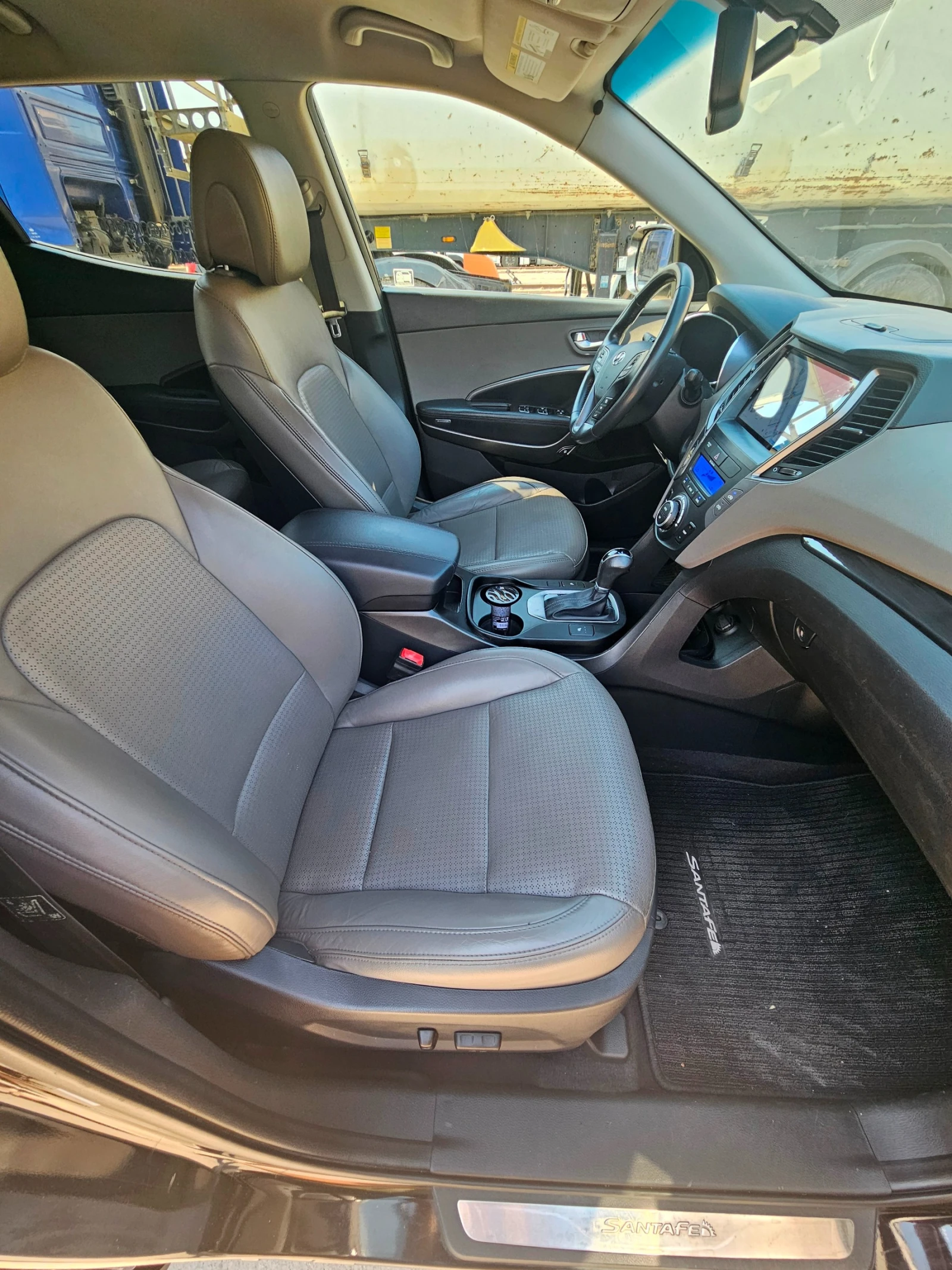 Hyundai Santa fe 2.4  4x4, снимка 8 - Автомобили и джипове - 54447325