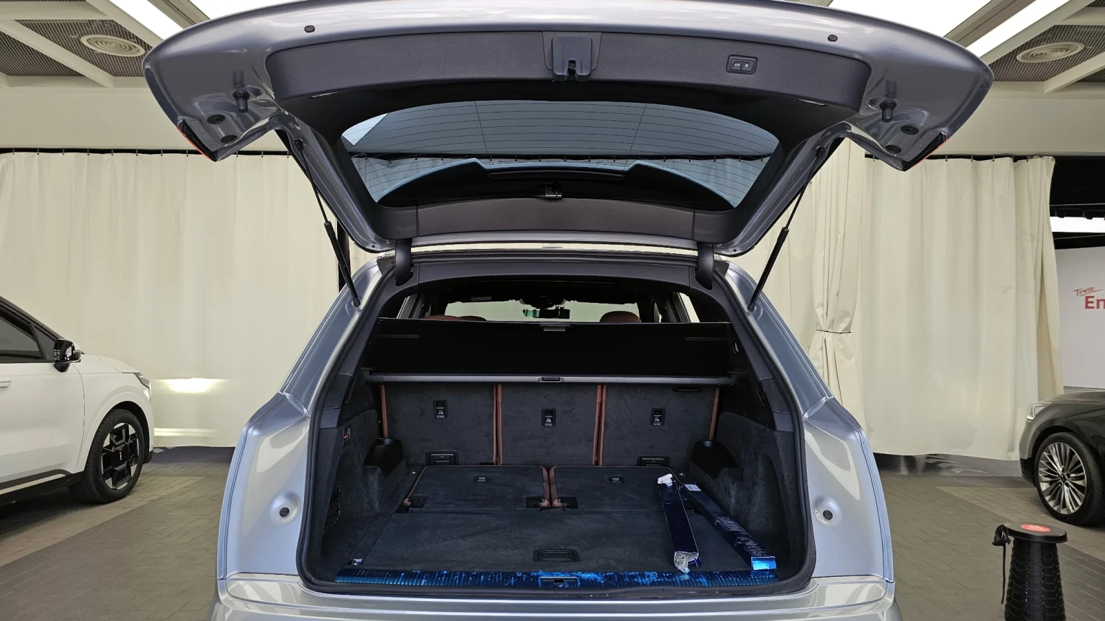 Audi Q7 3.0 TDI Quattro, Distronic, HeadUP, Обдух., снимка 16 - Автомобили и джипове - 54681001