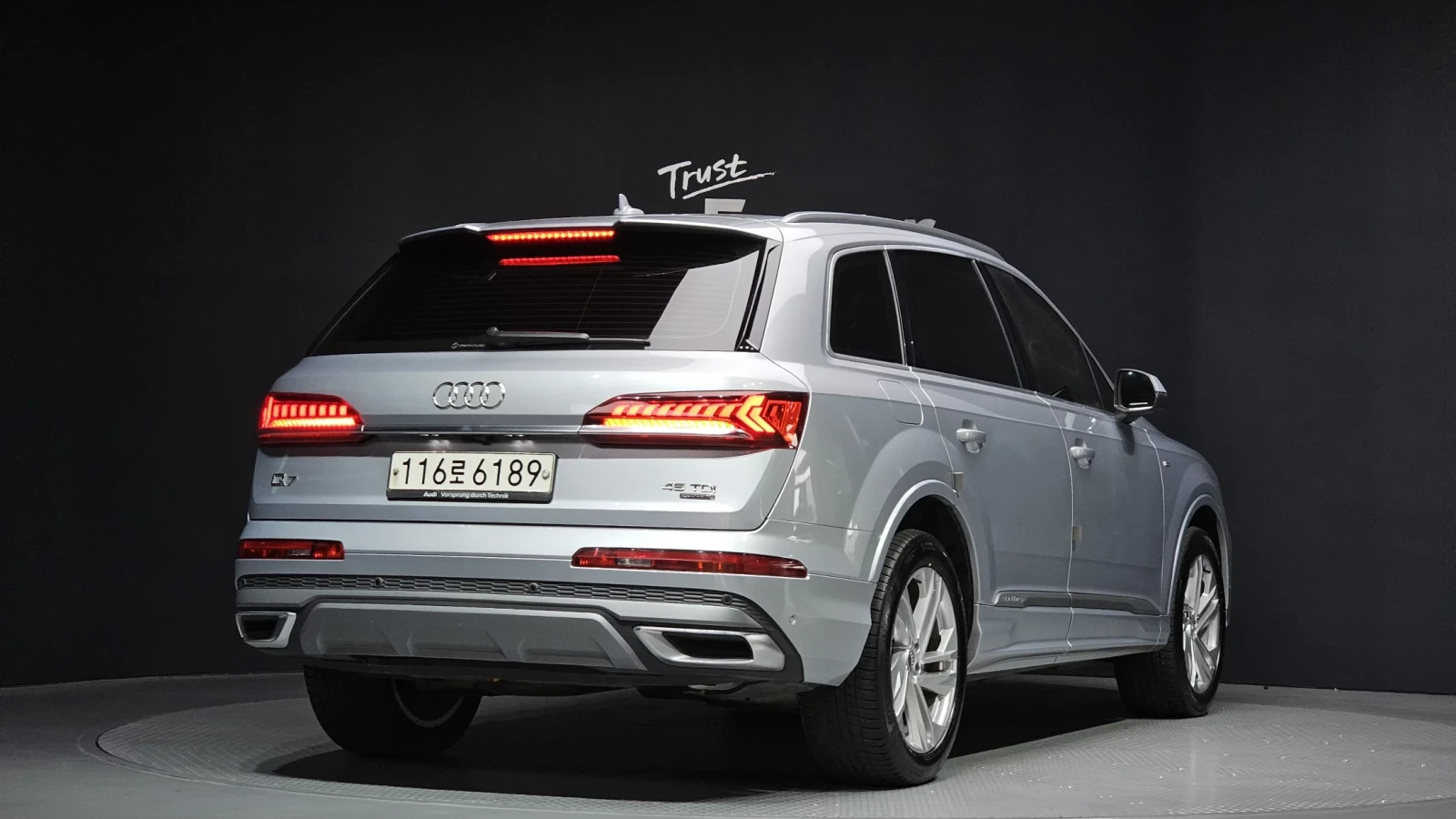 Audi Q7 3.0 TDI Quattro, Distronic, HeadUP, Обдух., снимка 3 - Автомобили и джипове - 54681001