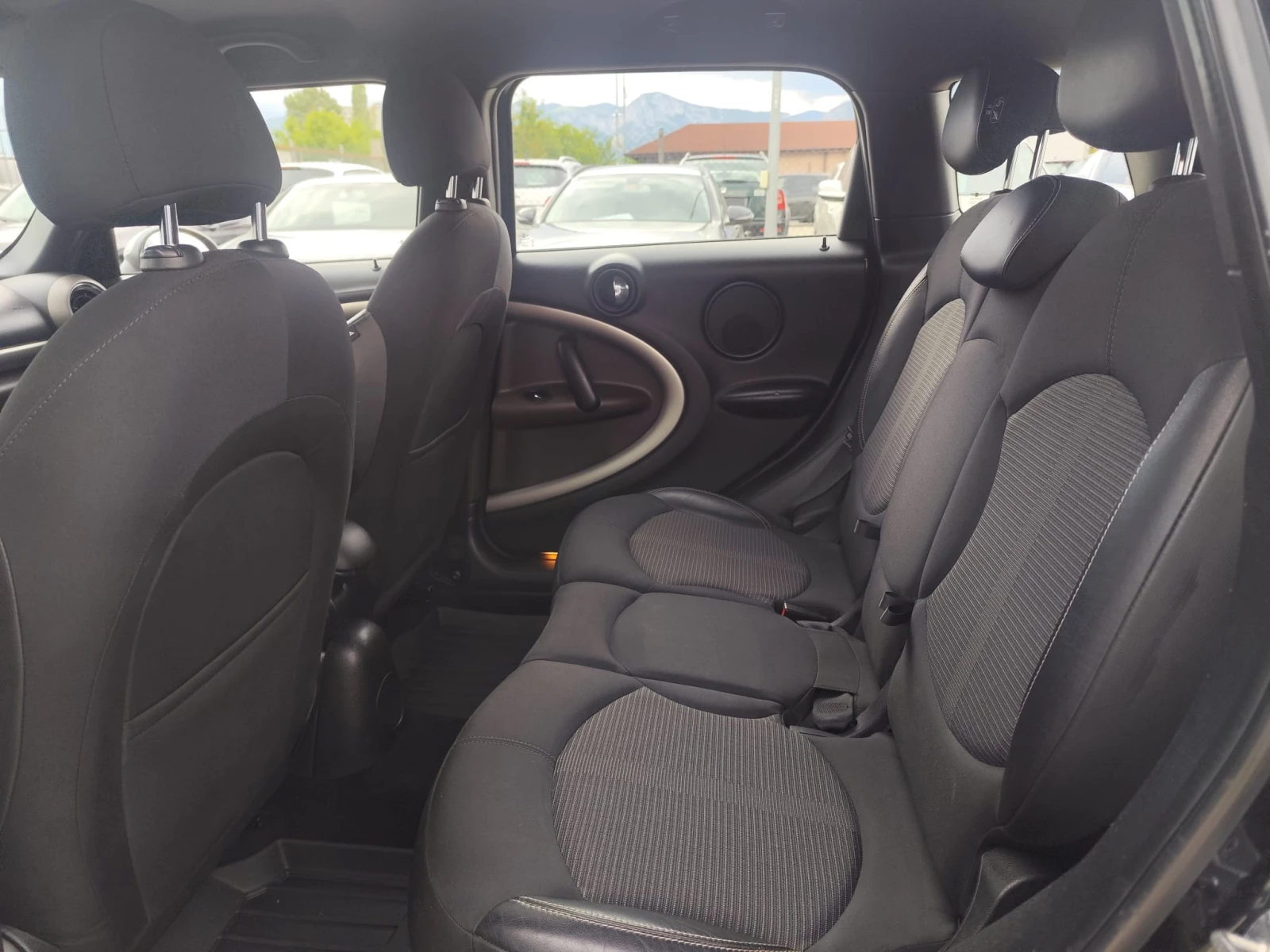 Mini Countryman 1.6 дизел 4х4, снимка 13 - Автомобили и джипове - 55207699