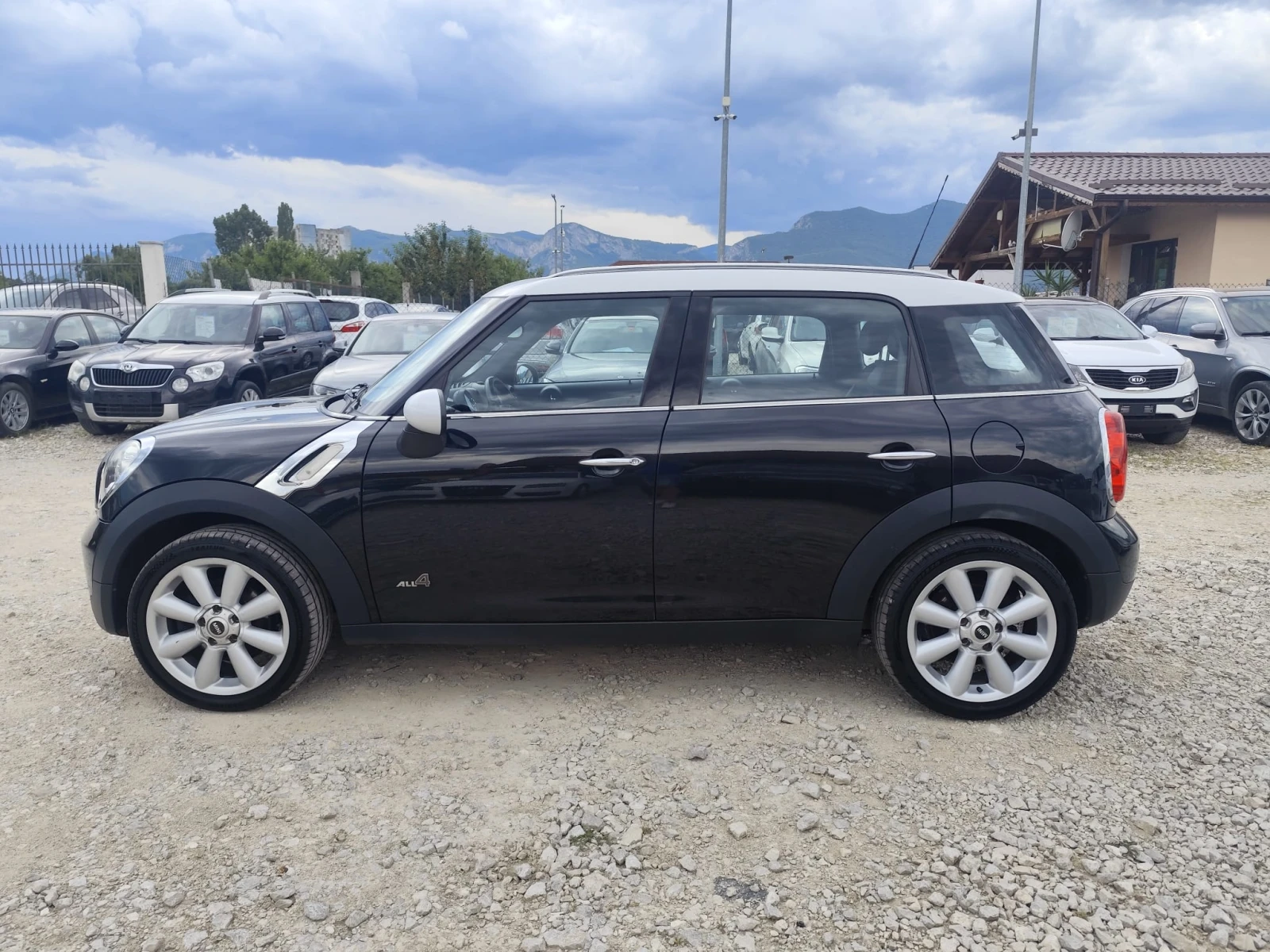 Mini Countryman 1.6 дизел 4х4, снимка 9 - Автомобили и джипове - 55207699