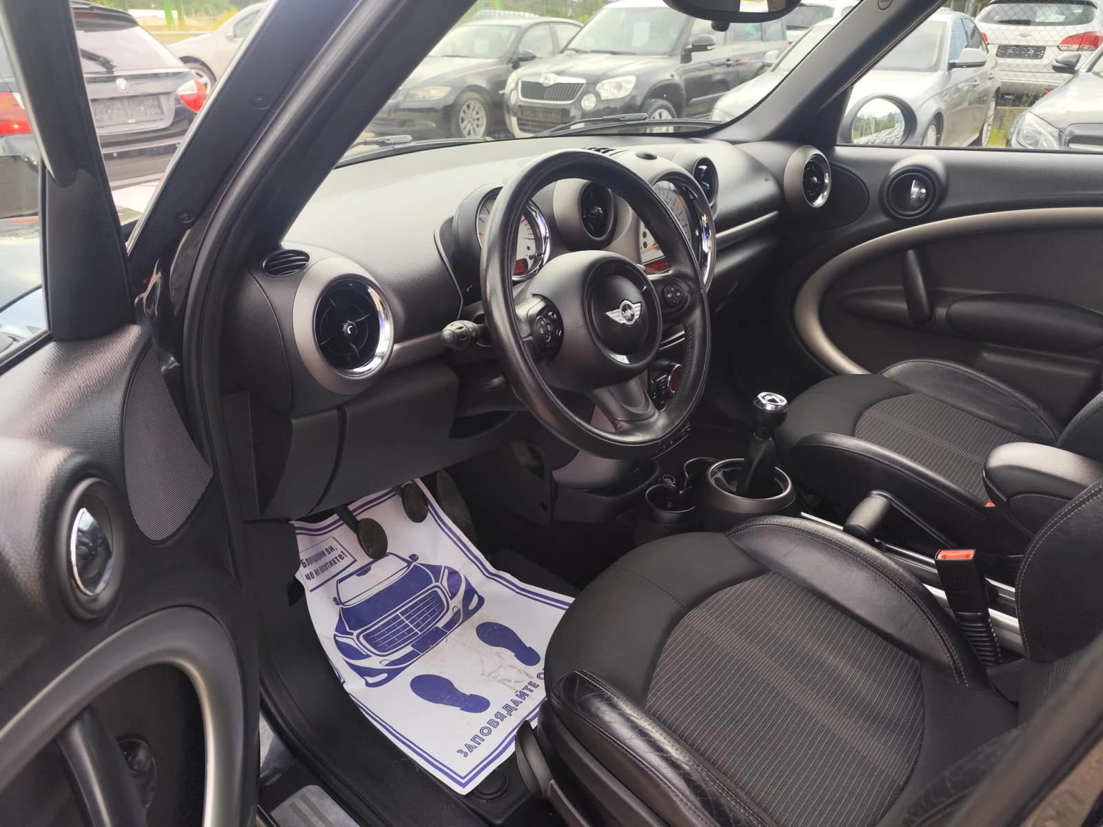 Mini Countryman 1.6 дизел 4х4, снимка 11 - Автомобили и джипове - 55207699