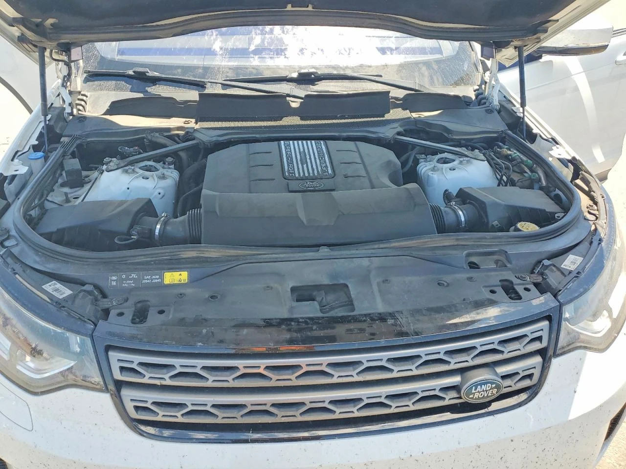 Land Rover Discovery 3.0l Se, снимка 12 - Автомобили и джипове - 55278109