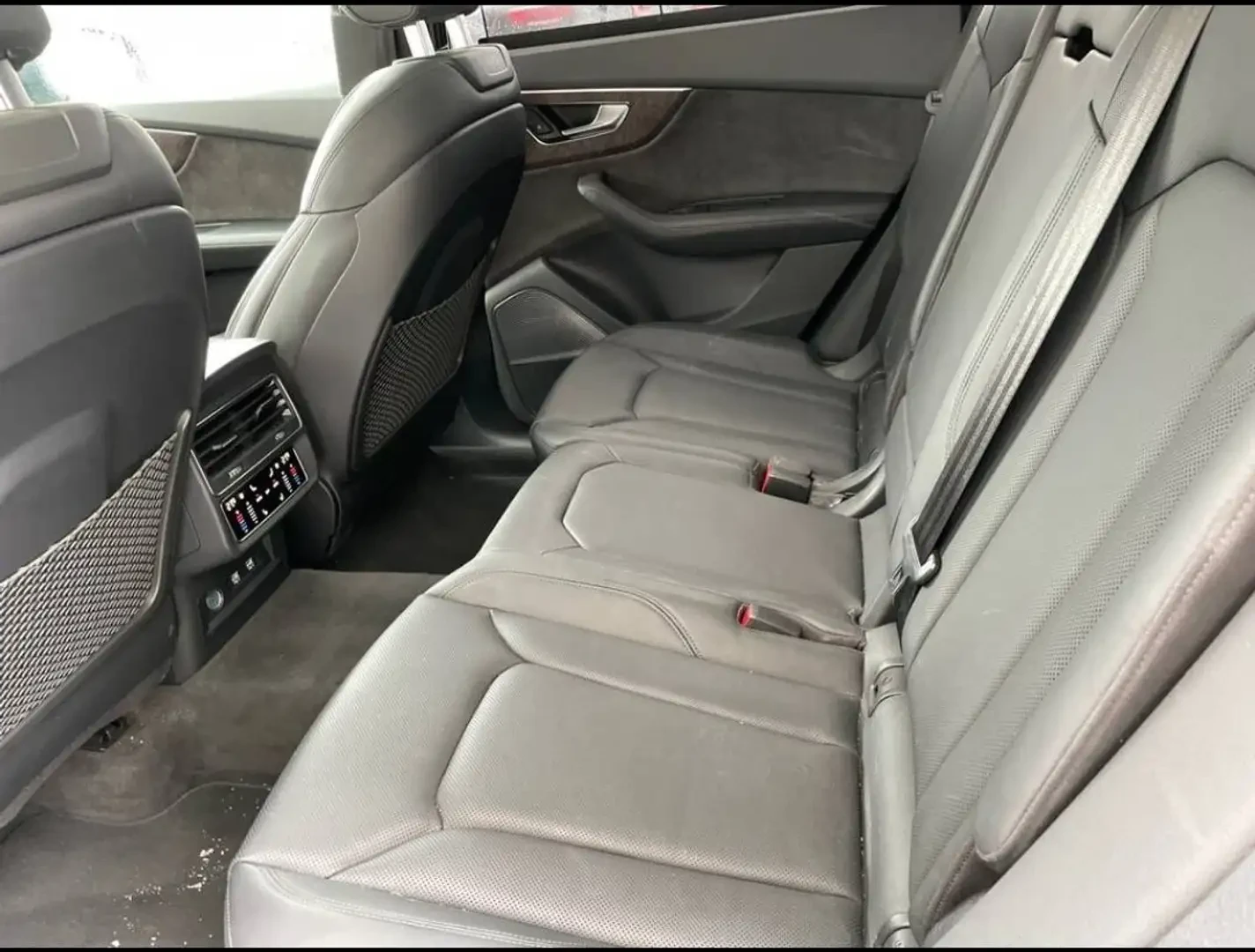 Audi Q8 QUATTRO TECHNIK * КРАЙНА ЦЕНА* FULL, снимка 7 - Автомобили и джипове - 55849482