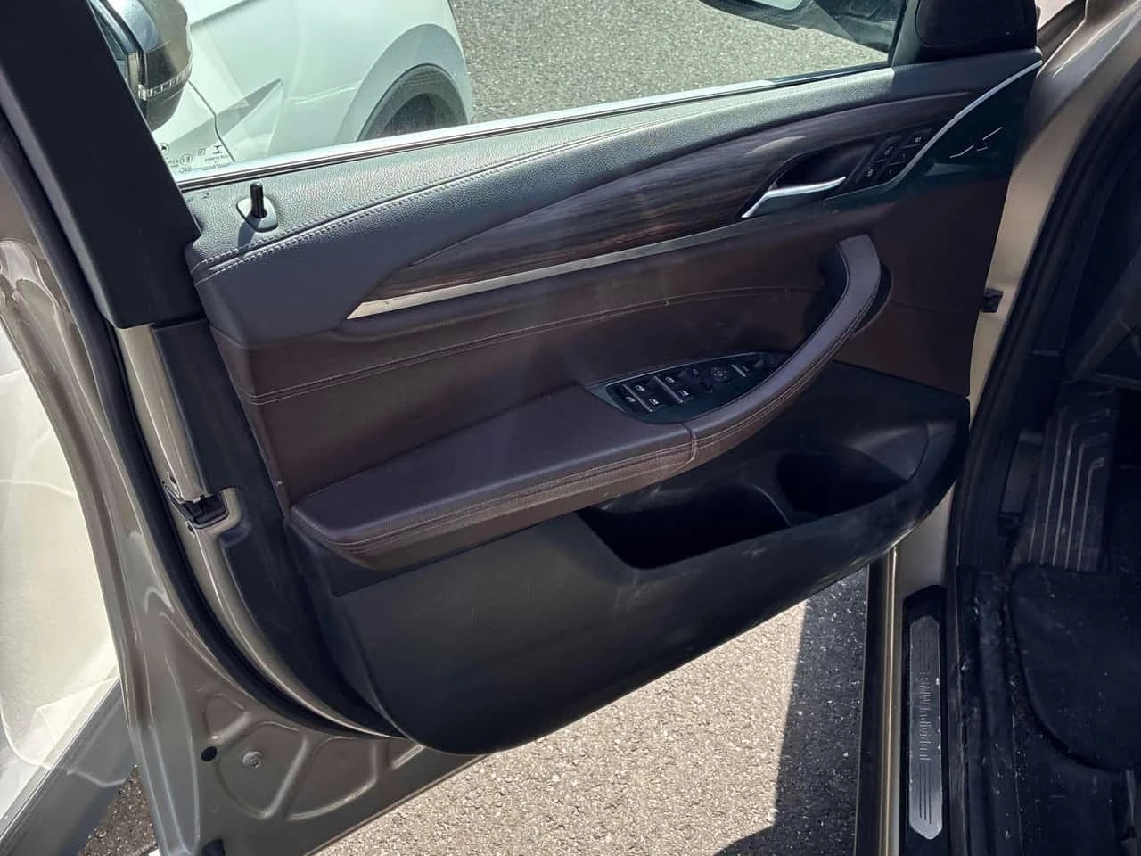 BMW X3 * xDrive30i * CARFAX *  | Mobile.bg � ����������� 12