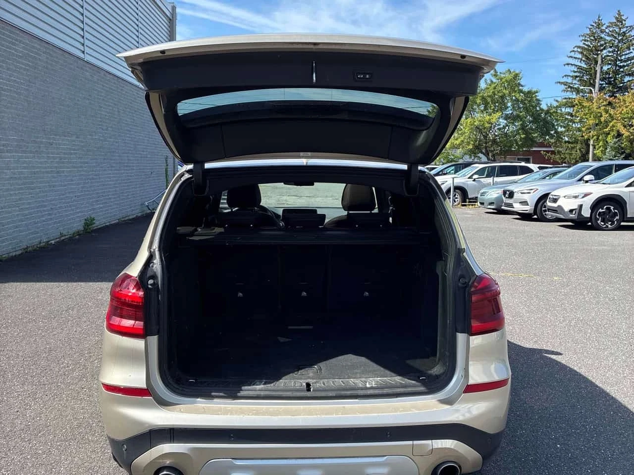BMW X3 * xDrive30i * CARFAX *  | Mobile.bg � ����������� 15
