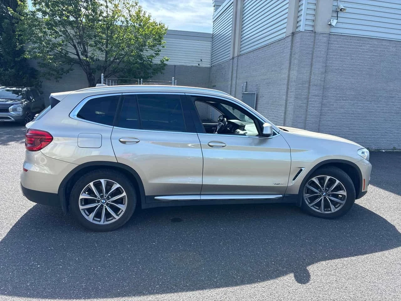 BMW X3 * xDrive30i * CARFAX *  | Mobile.bg � ����������� 3