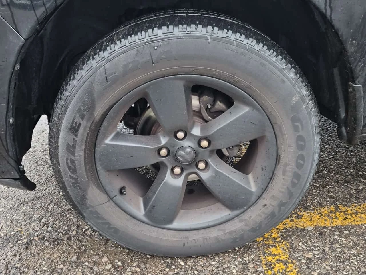 Dodge RAM 1500 * 4x4 Crew Cab 5'7" Box Express Crew Cab  | Mobile.bg � ����������� 4