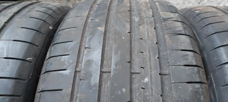 Гуми Летни 255/40R19, снимка 5 - Гуми и джанти - 35606498