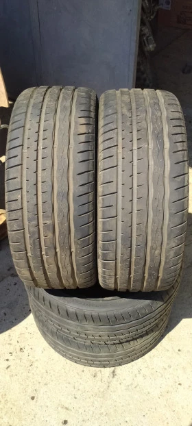 Гуми Летни 215/40R17, снимка 2 - Гуми и джанти - 46534046