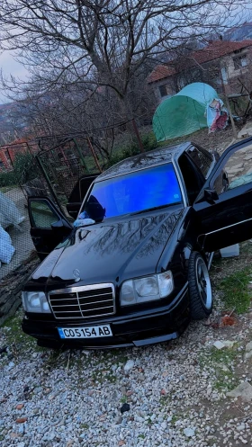 Mercedes-Benz 124 300 D, снимка 4